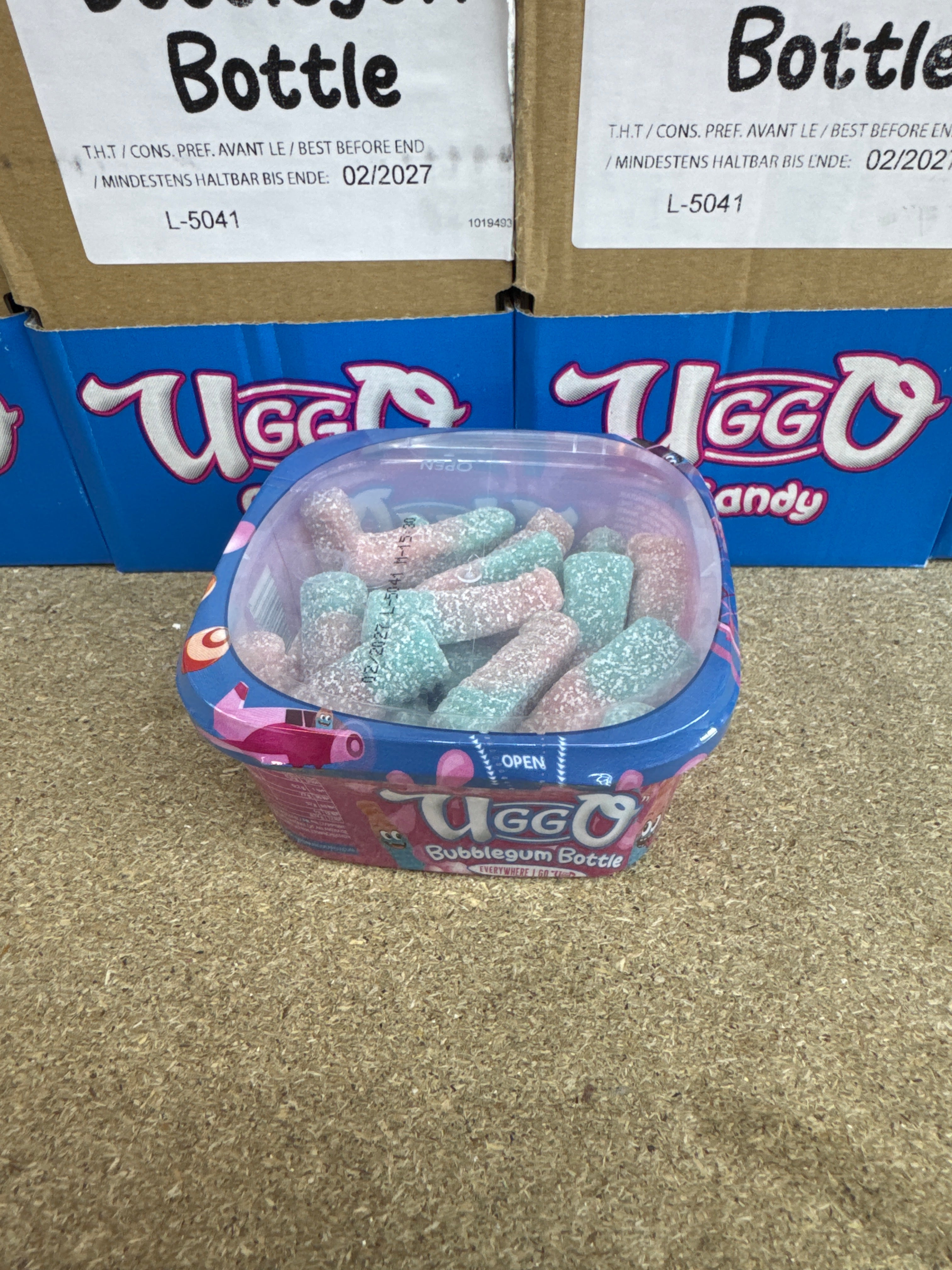 Uggo bubblegum bottle 12x200g