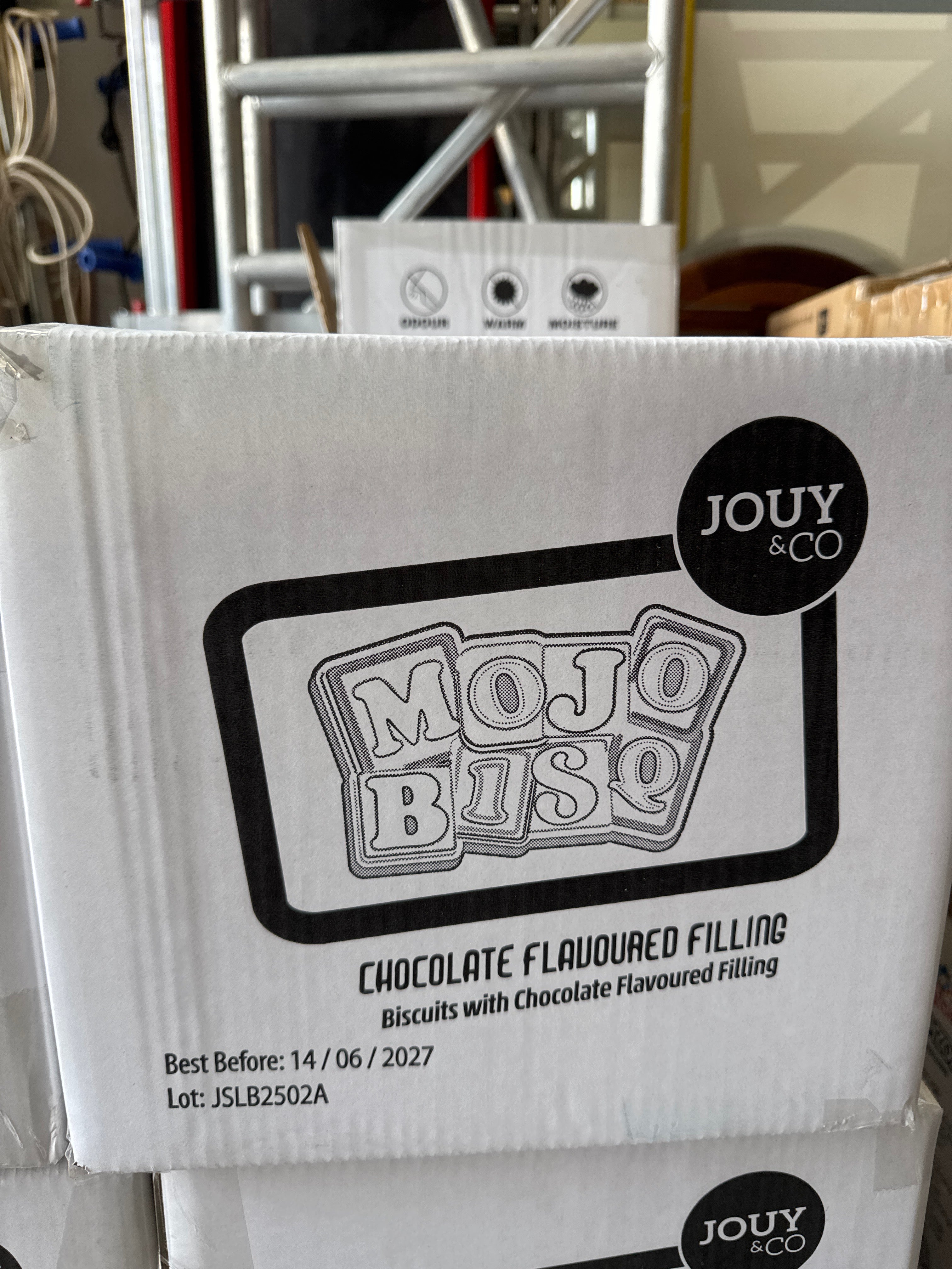 Mojo bisq (chocolate flavour filling)24x40g